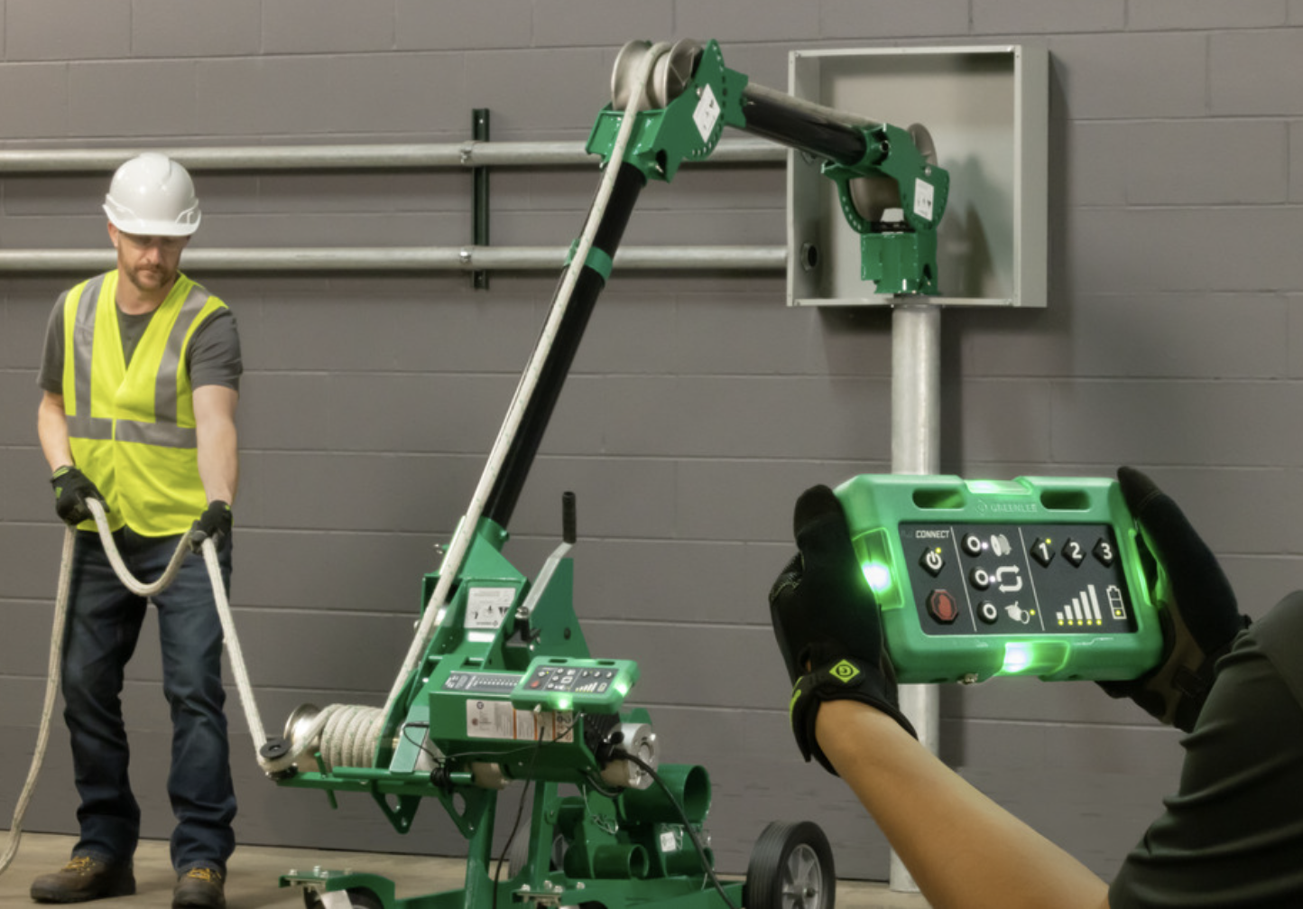 Greenlee - 10k Tugger Package with VersiBoom™ and Pull Connect