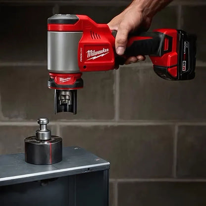 Milwaukee M18™ FORCE LOGIC™ 10 Ton Knockout Tool 1/2" to 4" Kit 2676-23