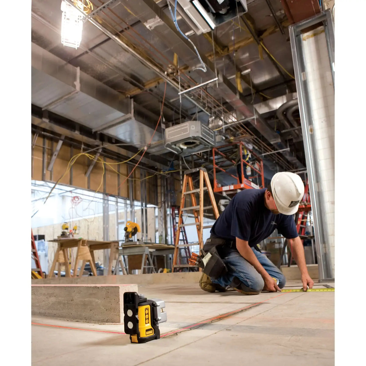 DeWalt 3 BEAM LINE LASER