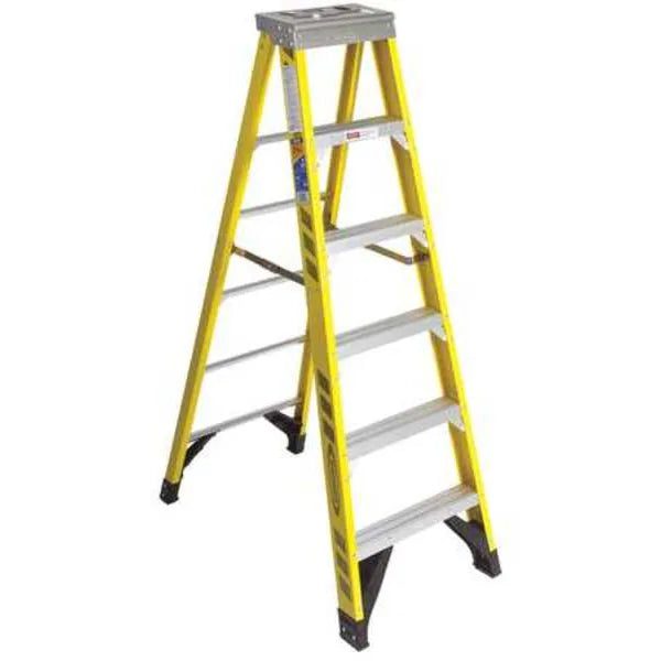 Werner 8 ft Type IAA Fiberglass Step Ladder (7308)
