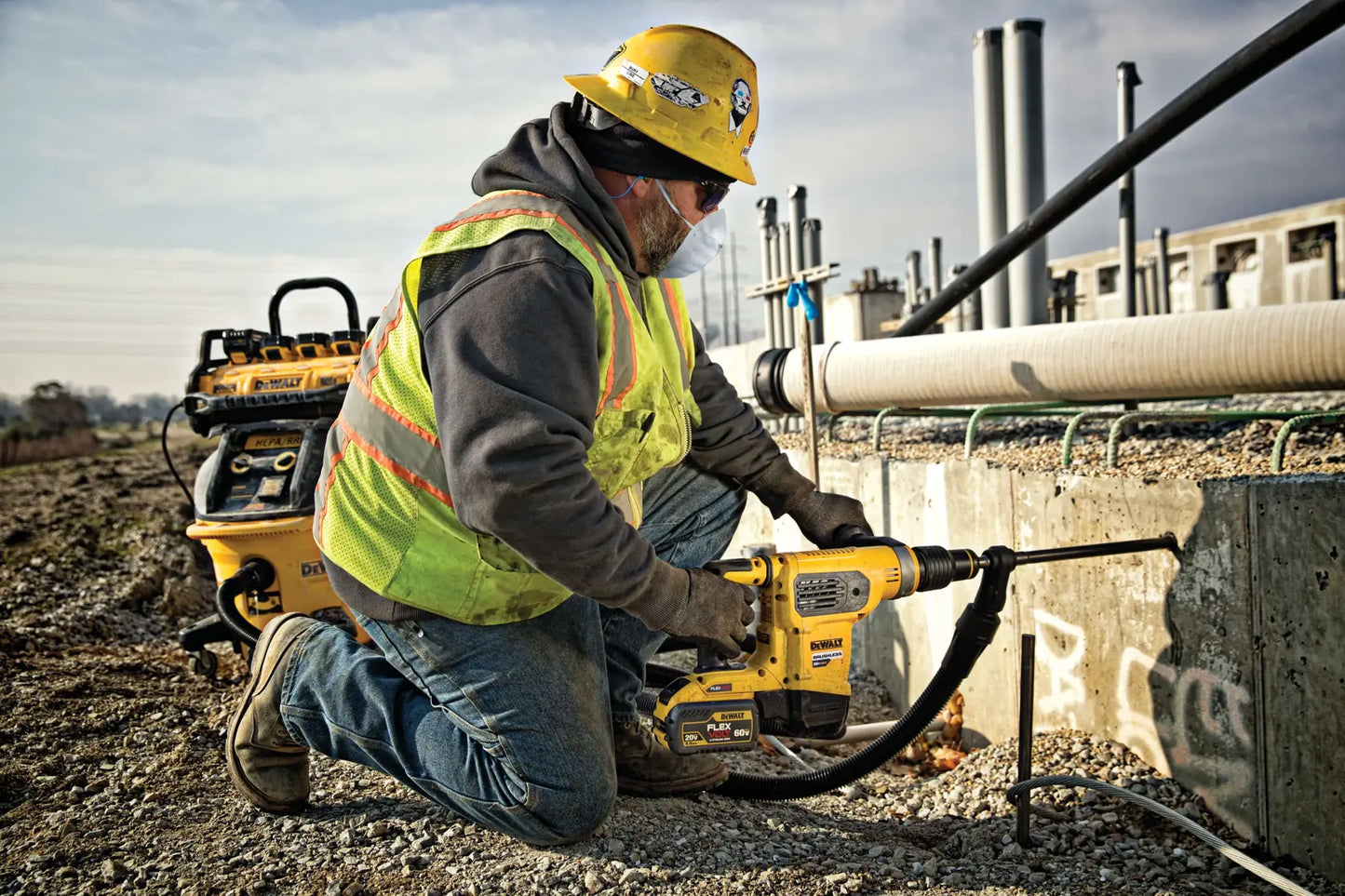 DeWalt 1-9/16IN 60V CORDLESS COMBO HAMMER KIT