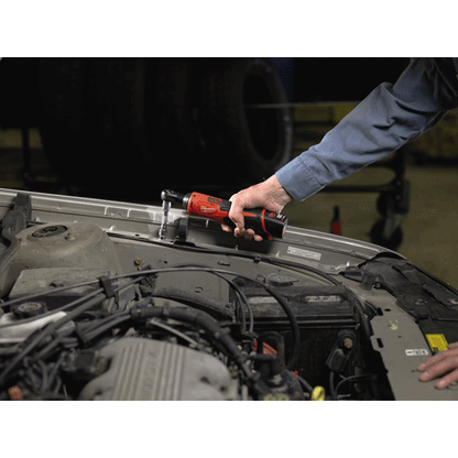 Milwaukee M12™ Cordless 3/8" Lithium-Ion Ratchet Kit (2457-21)