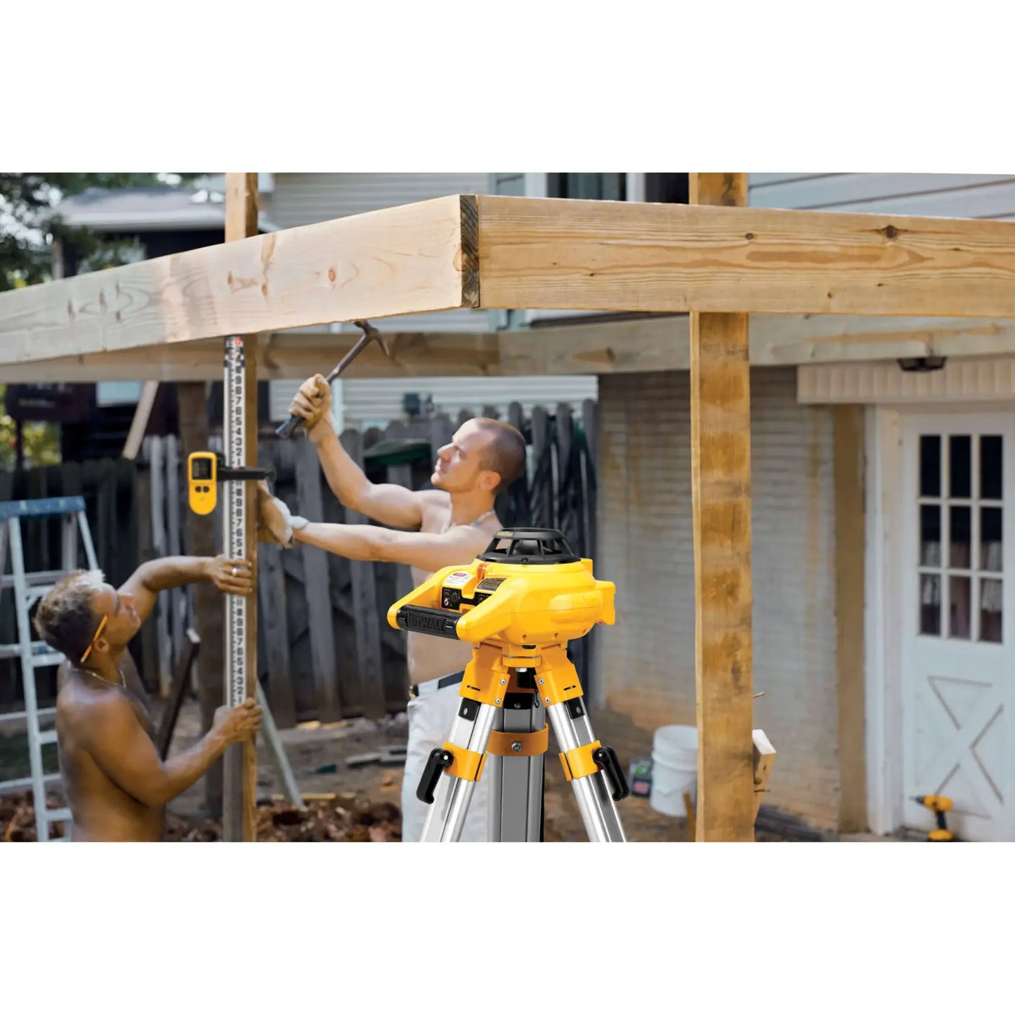 DeWalt ALKALINE SELF-LEVELING ROTARY LASER - H
