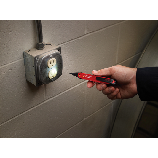 Milwaukee 10-1000V Dual Range Voltage Detector (2203-20)