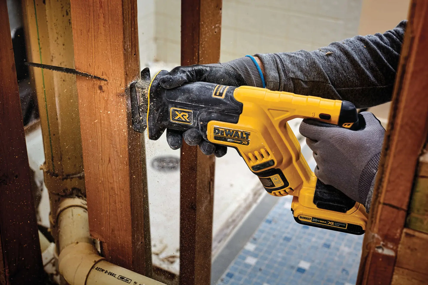 DeWalt 20V MAX BRUSHLESS COMPACT RECIP SAW