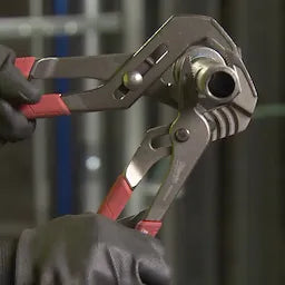 Milwaukee 6" & 10" Comfort Grip Straight Jaw Pliers Set (48-22-6330)