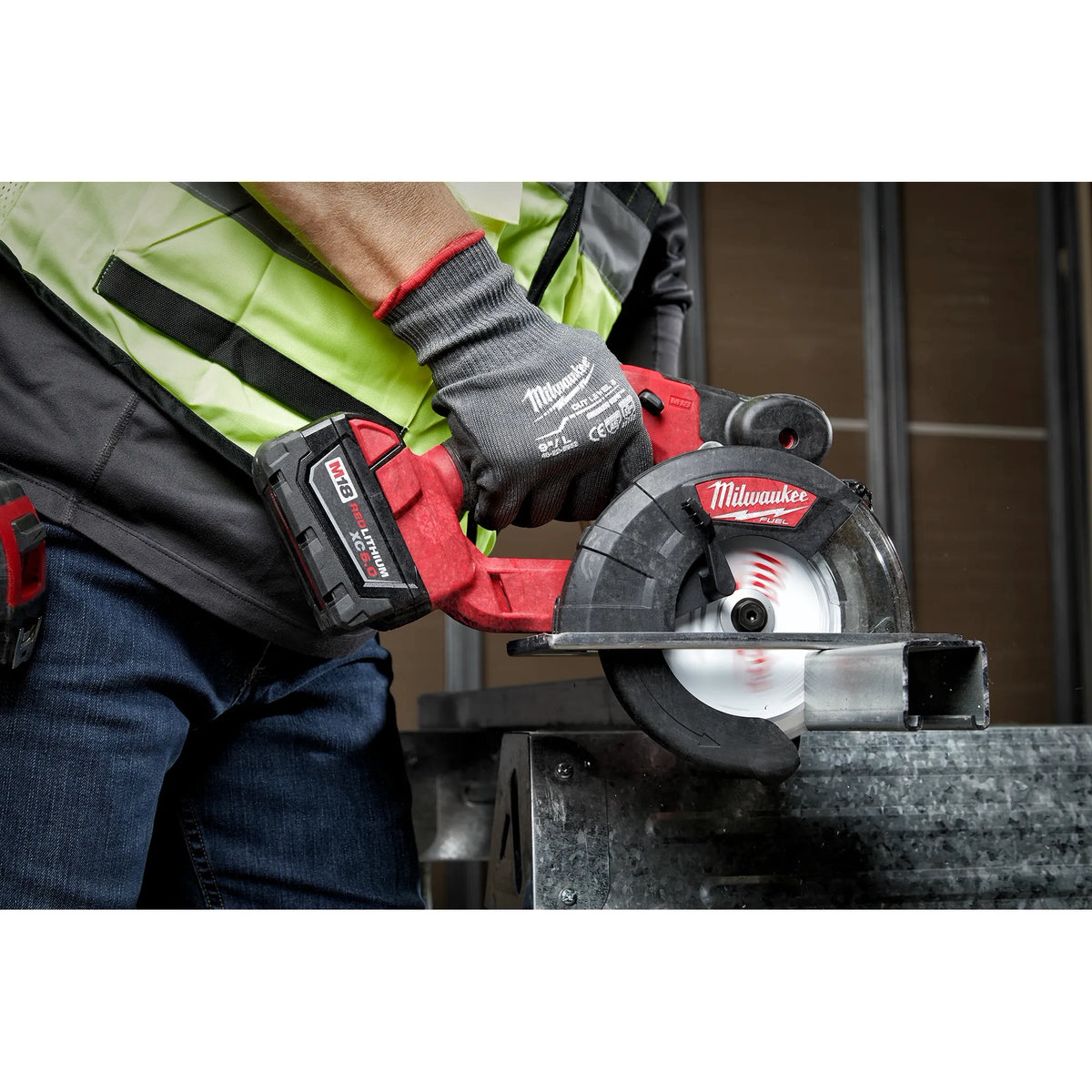 Milwaukee 5-3/8" Metal & Stainless Cutting Circular Saw Blade (48-40-4070)