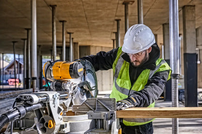 DeWalt 12IN SLIDING COMPOUND MITER SAW